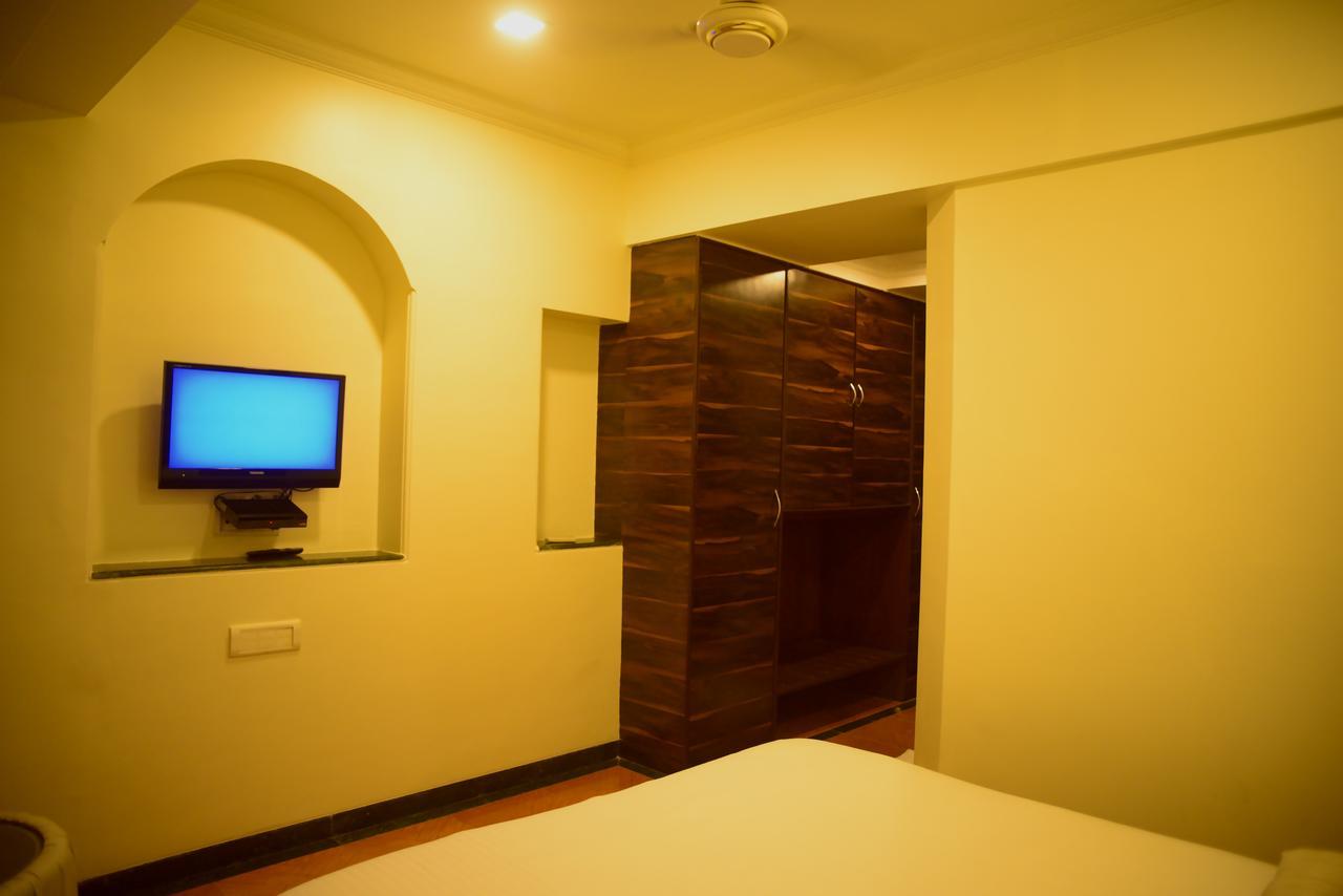 Hotel Heritage Dakshin Navi Mumbai Extérieur photo