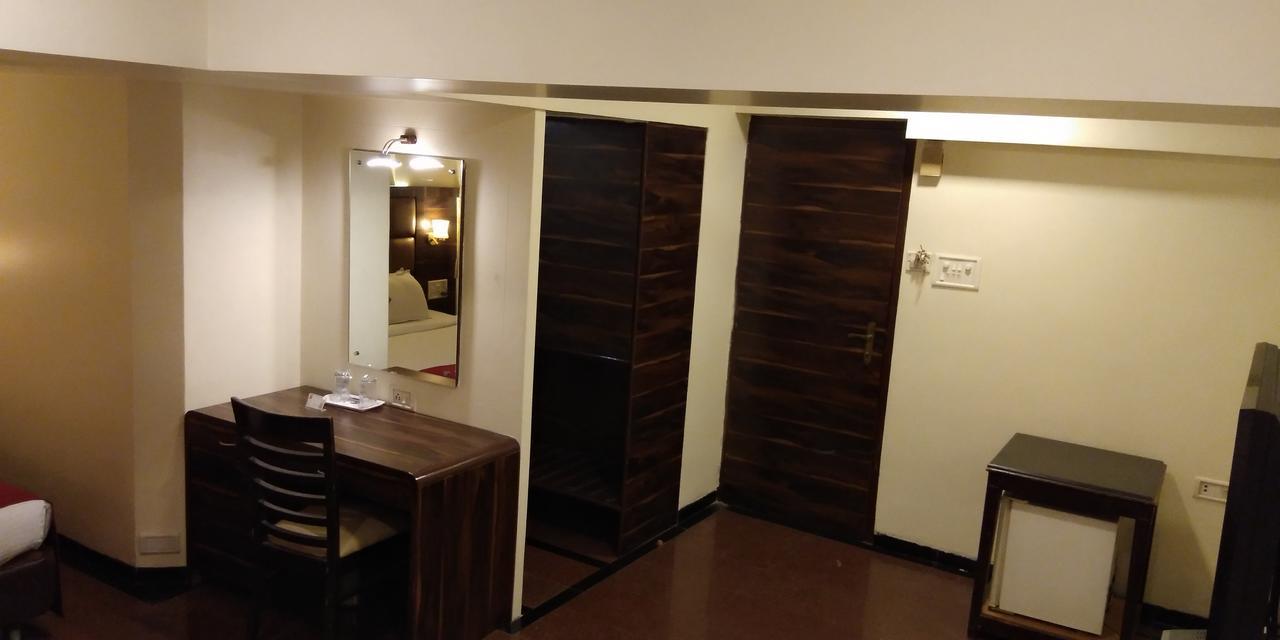 Hotel Heritage Dakshin Navi Mumbai Extérieur photo