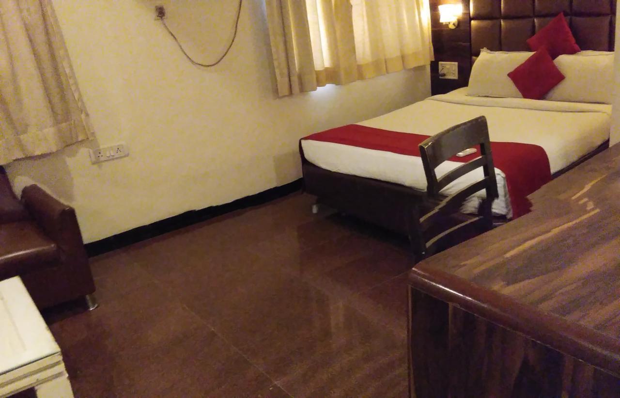 Hotel Heritage Dakshin Navi Mumbai Extérieur photo