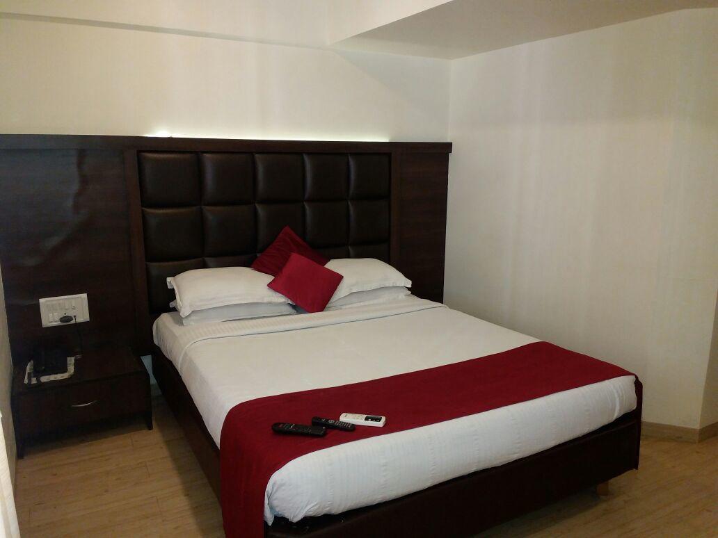 Hotel Heritage Dakshin Navi Mumbai Extérieur photo