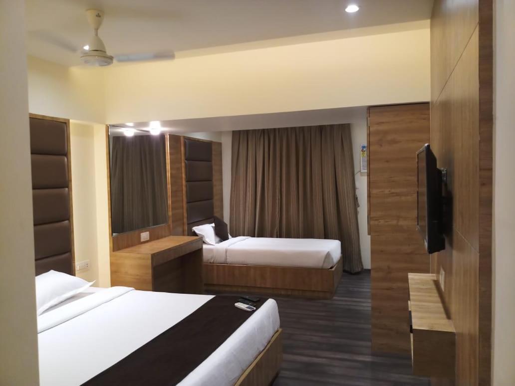Hotel Heritage Dakshin Navi Mumbai Extérieur photo